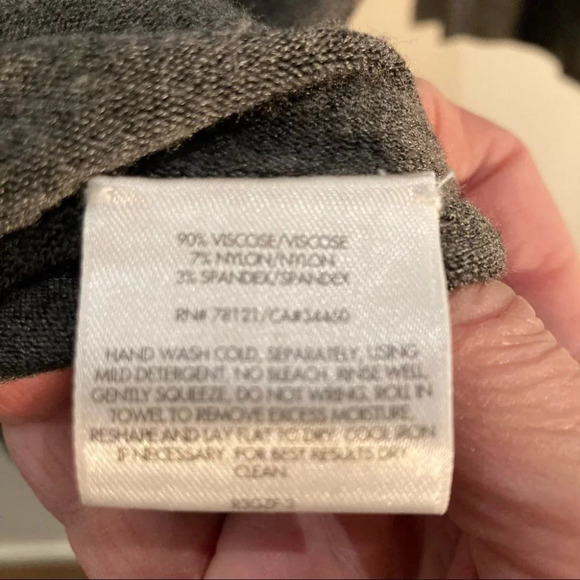 EILEEN FISHER Sz XS Oversized Very Soft Boat Neck Tunic Sweater - Picture 3 of 4